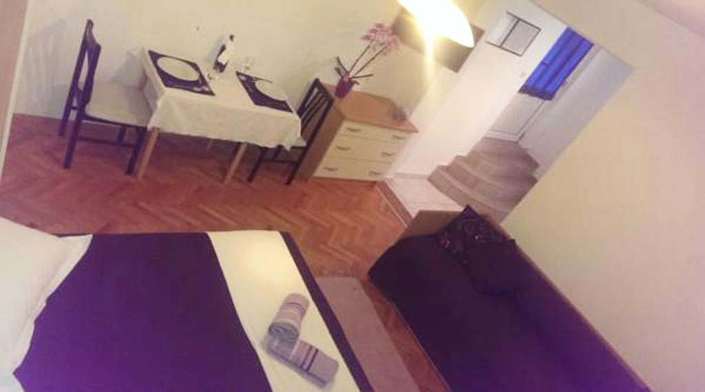 Apartments Mira Makarska Oda fotoğraf